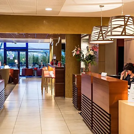Kyriad Prestige Toulon - L S S M - Centre Port 3* La Seyne-sur-Mer