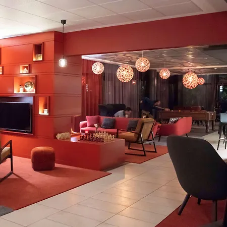 Kyriad Prestige Toulon - L S S M - Centre Port Ξενοδοχείο