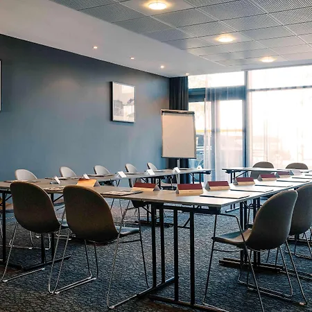 Kyriad Prestige Toulon - L S S M - Centre Port La Seyne-sur-Mer