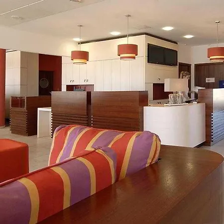 Kyriad Prestige Toulon - L S S M - Centre Port Ξενοδοχείο 3*