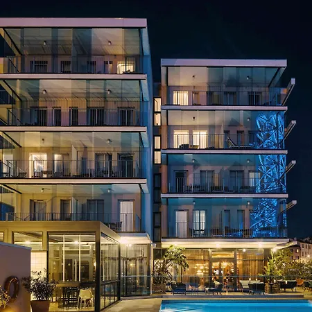 Ξενοδοχείο Kyriad Prestige Toulon - L S S M - Centre Port La Seyne-sur-Mer