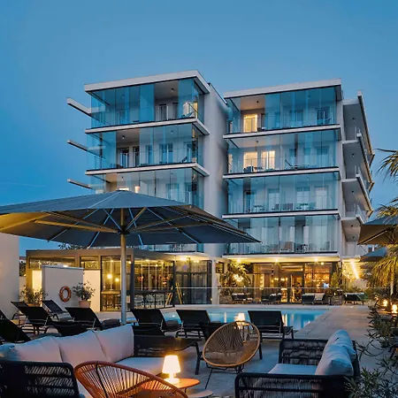 Kyriad Prestige Toulon - L S S M - Centre Port