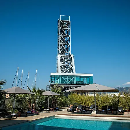 Ξενοδοχείο Kyriad Prestige Toulon - L S S M - Centre Port La Seyne-sur-Mer