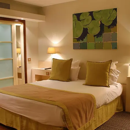Kyriad Prestige Toulon - L S S M - Centre Port 3* La Seyne-sur-Mer